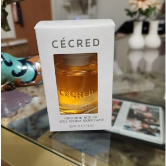 Cécred Nourishing Hair Oil- Full Size - Picture 2 of 8